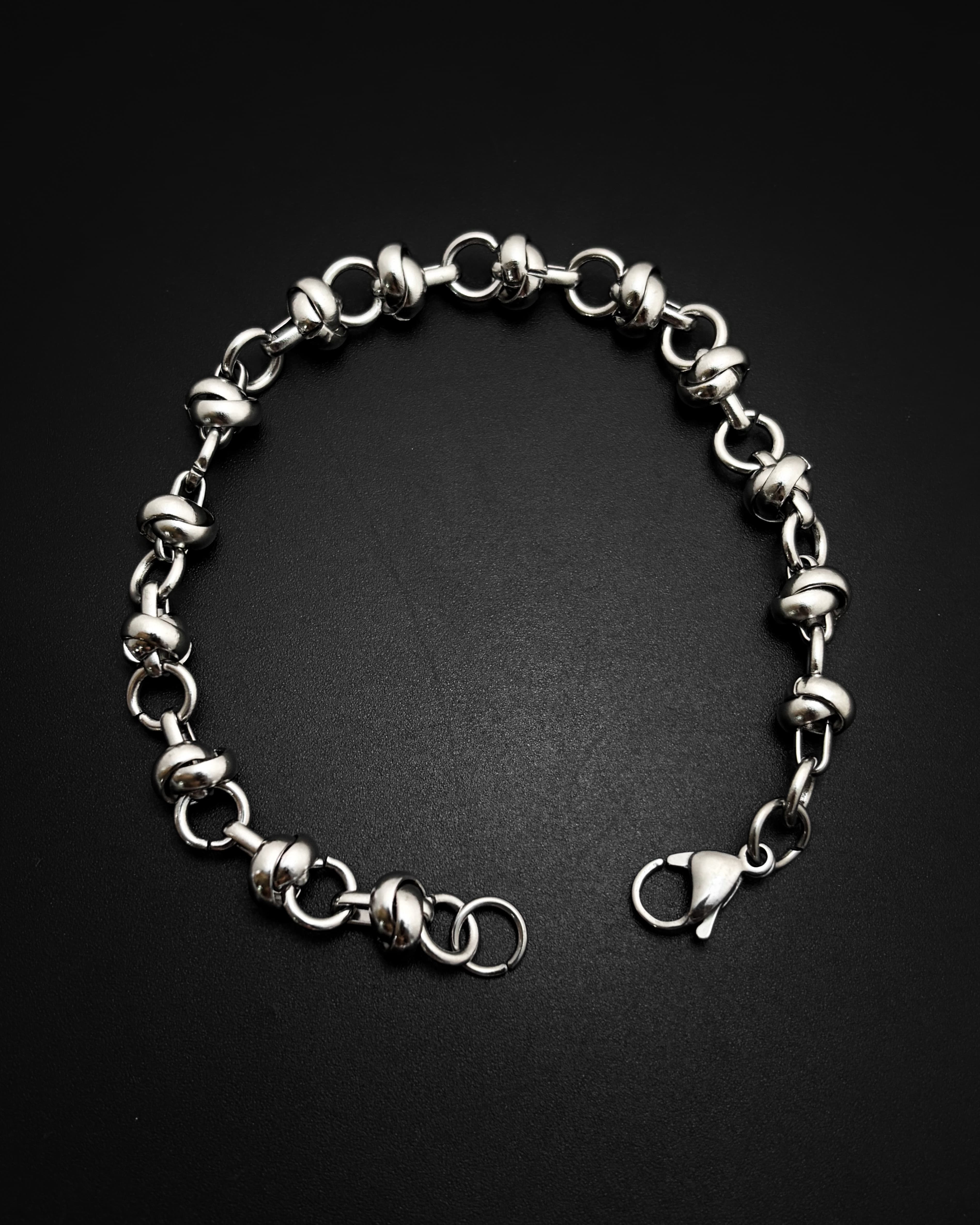 Ball link bracelet